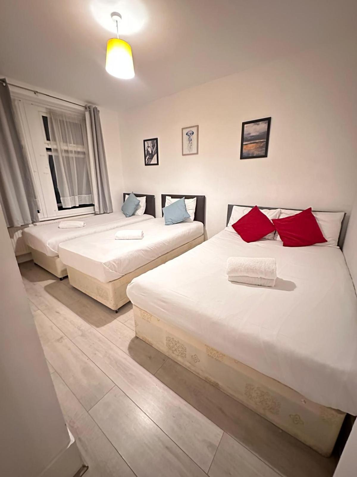 Lovely 2 Bed Flat 2 Floor Miles Londýn Exteriér fotografie