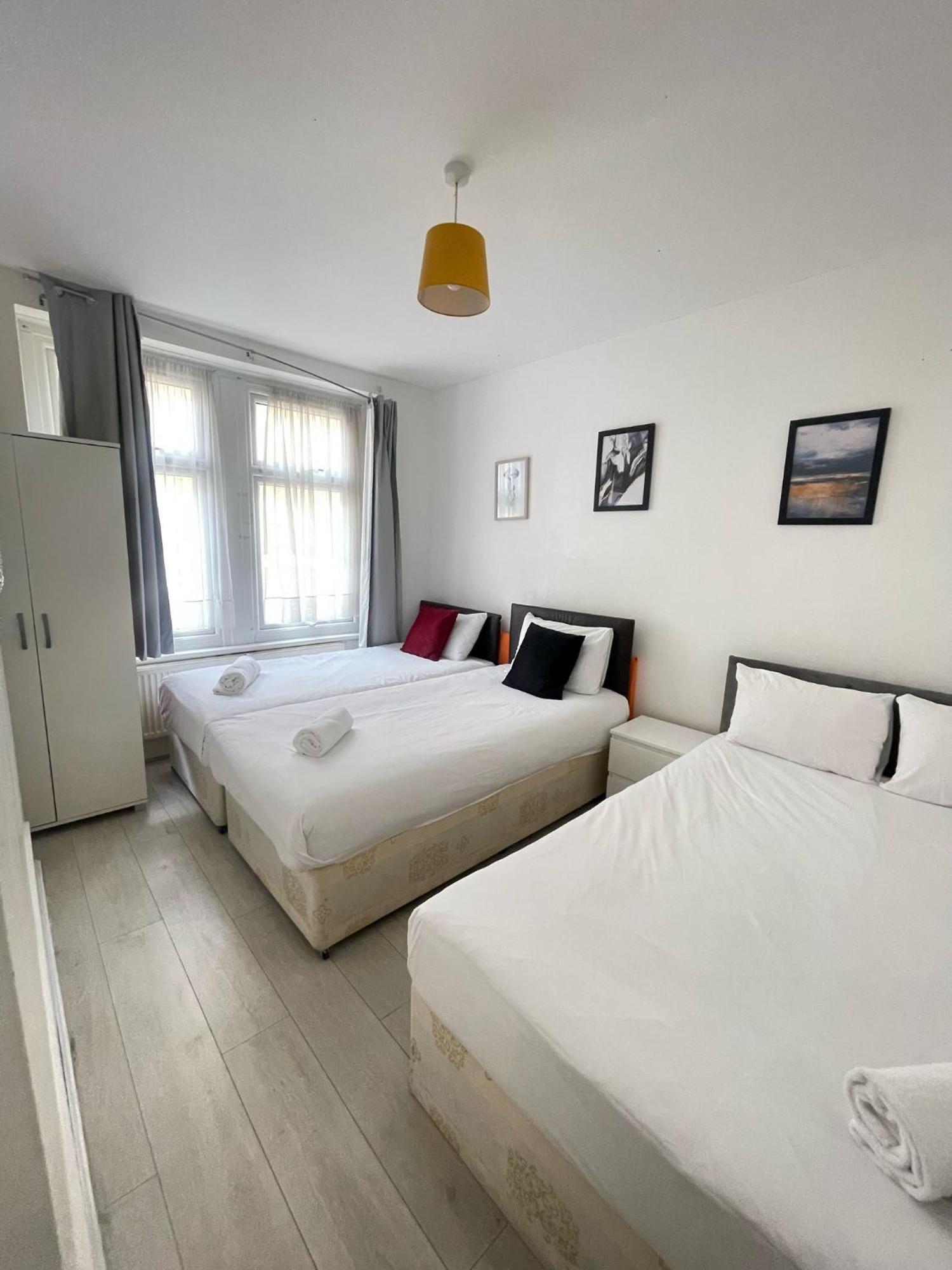 Lovely 2 Bed Flat 2 Floor Miles Londýn Exteriér fotografie